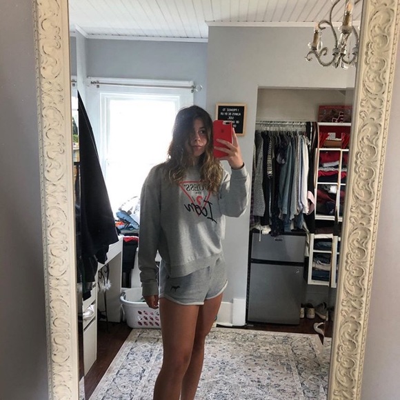 Guess pullover - Picture 2 of 2